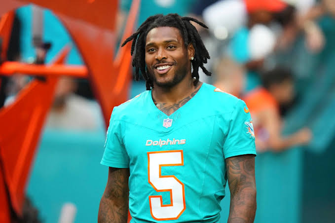 Shocking end of championship by Miami Dolphins captain Jalen Ramsey has finally decided to stepdown Due to…. read more