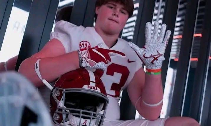 JEREMIAHSMITH: I’m motivated by relationships, not money when it comes to staying with ohio state, I have always loved Ohio State from the depth of my soul….